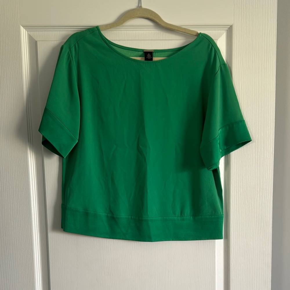 Chico's Green Boxy Short Sleeve Dressy Blouse size 0